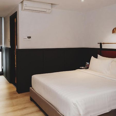 Monocolo Boutique Hotel Кота-Кінабалу Екстер'єр фото